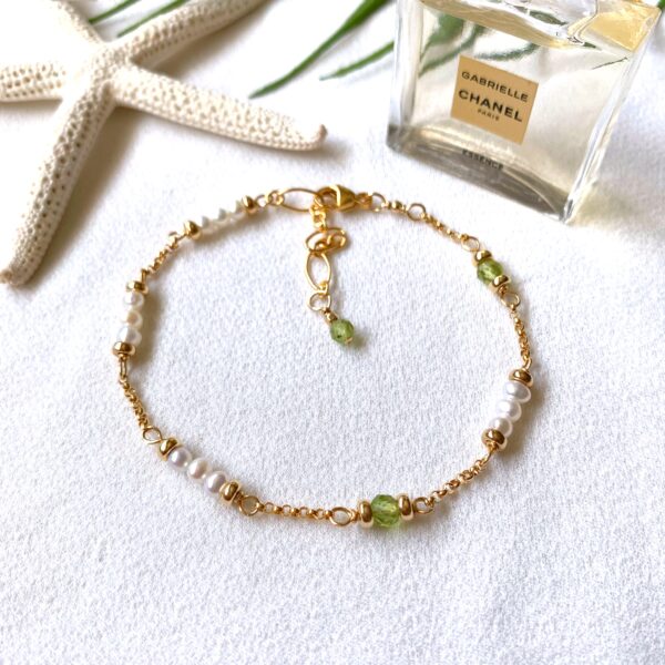 peridot and pearl bracelet