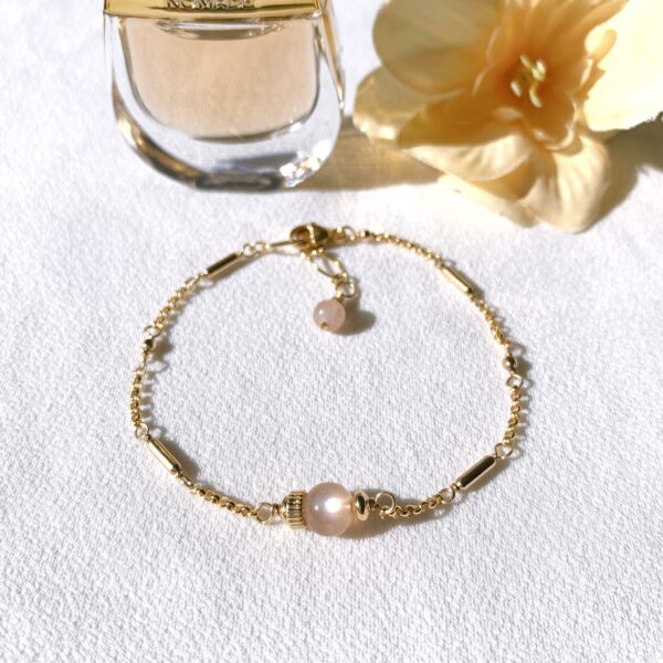 Peach moonstone bracelet