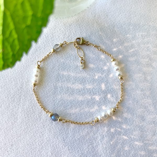 pearl and labradorite bracelet