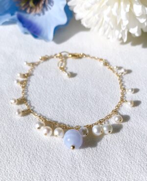 blue lace agate and pearl bracelet